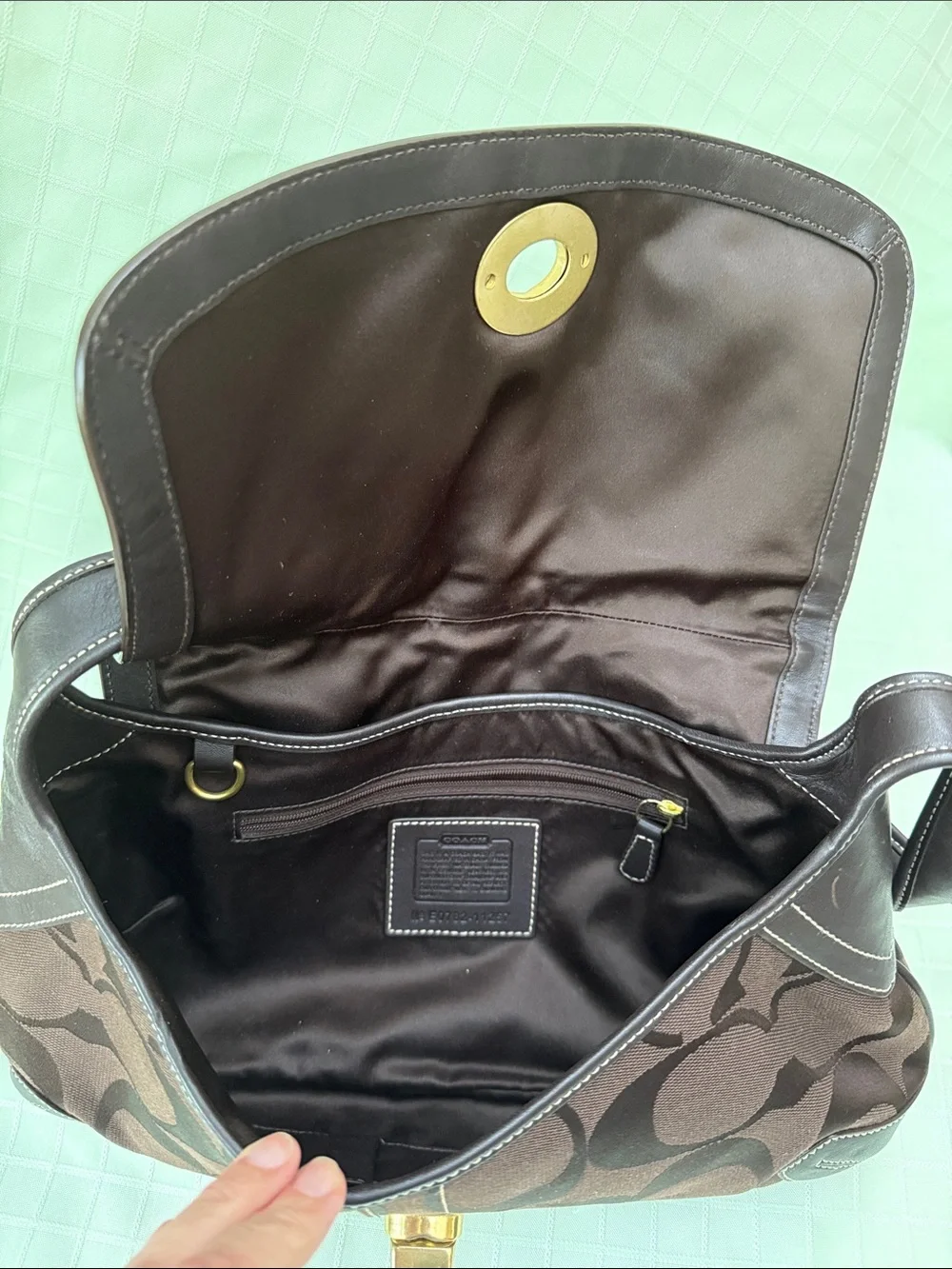 Vintage Y2K SoHo Coach Dark Brown Canvas Turnlock Shoulder Bag with Dust Bag